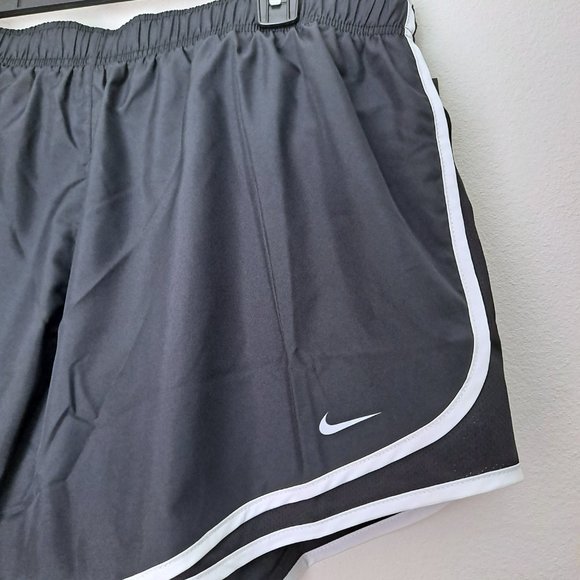 Nike Dri Fit black running shorts plus size - Picture 3 of 11